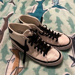 Nike Court Legacy Canvas Mid White Black Sneakers- Size 7